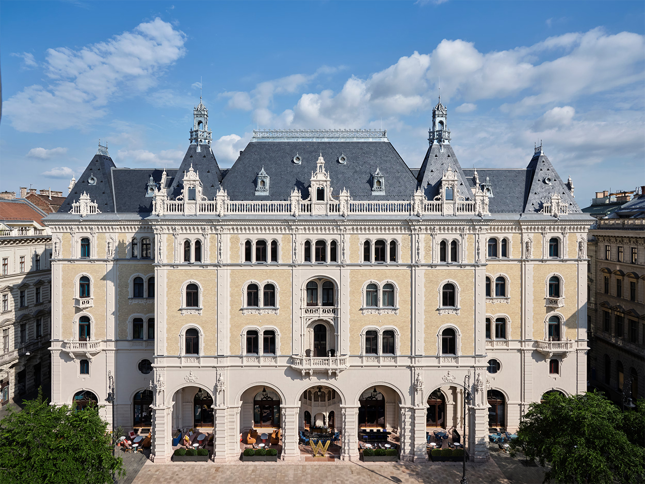 Hotel